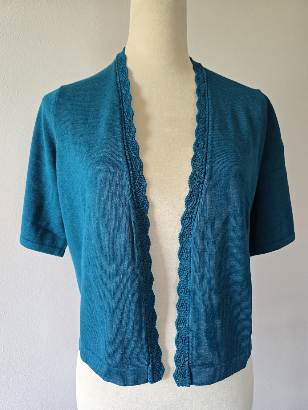 Coldwater Creek Easy Essence Shrug (Petite Medium)